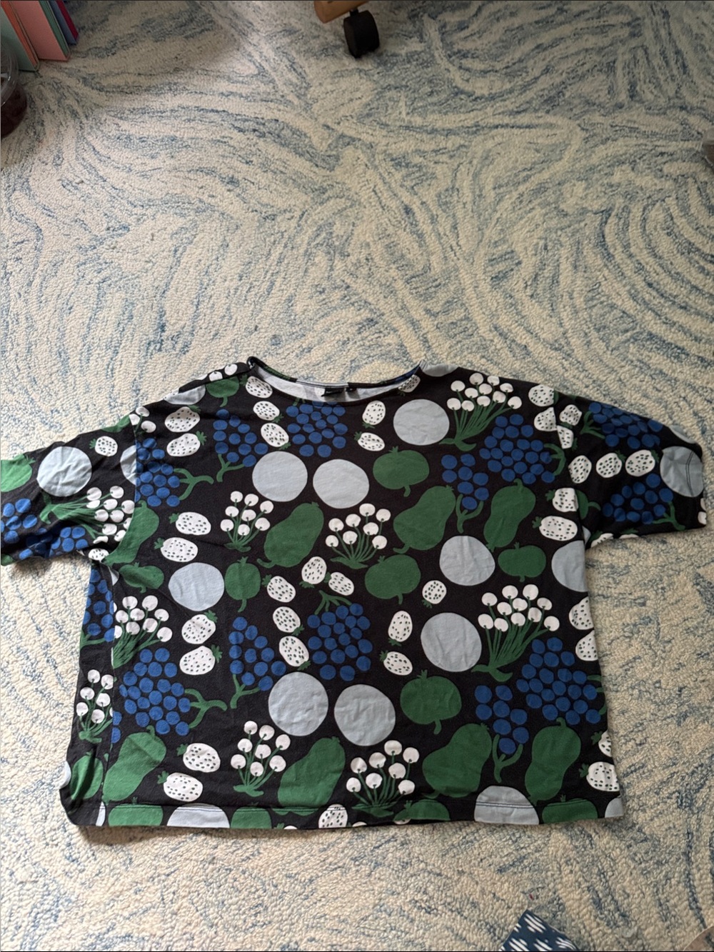 Marimekko X Uniqlo cropped boxy T-shirt, XL